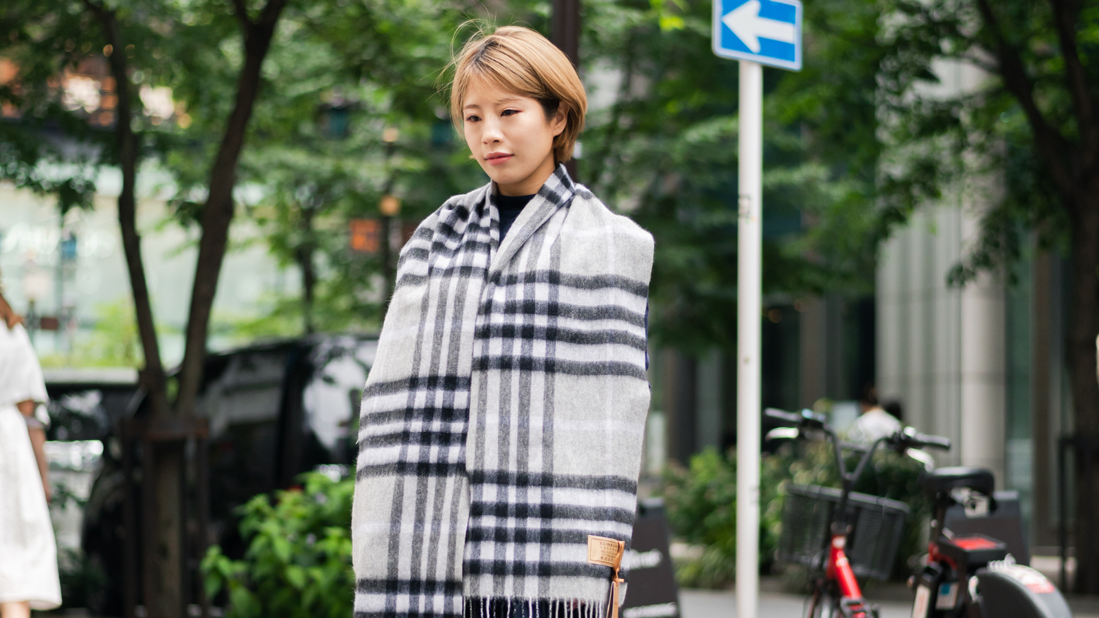 Timeless Scarf Styles: Chic Looks for Every Season