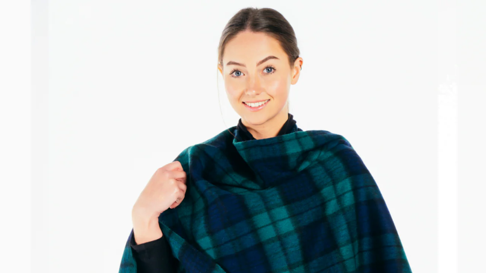 Luxury Cashmere Scarves: Elegance Redefined