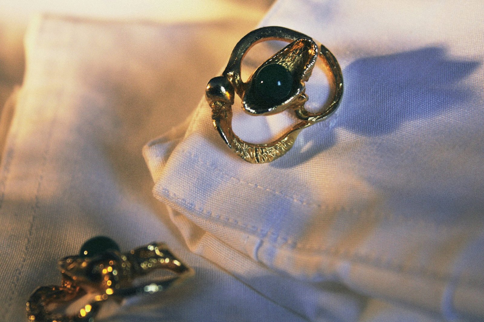 The Rise of Effortless Women Minimalist Jewelry – 2025 Edition